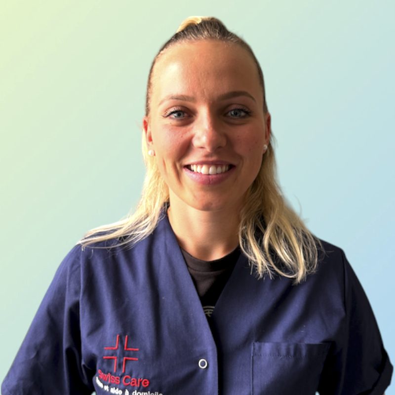Manon, aide-soignante chez SwissCare